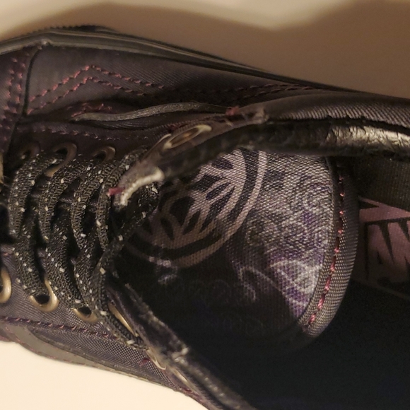 NEVER WORN Vans Harry Potter Unisex Sneakers Kids size 10.5 Dark Purple - Picture 8 of 9